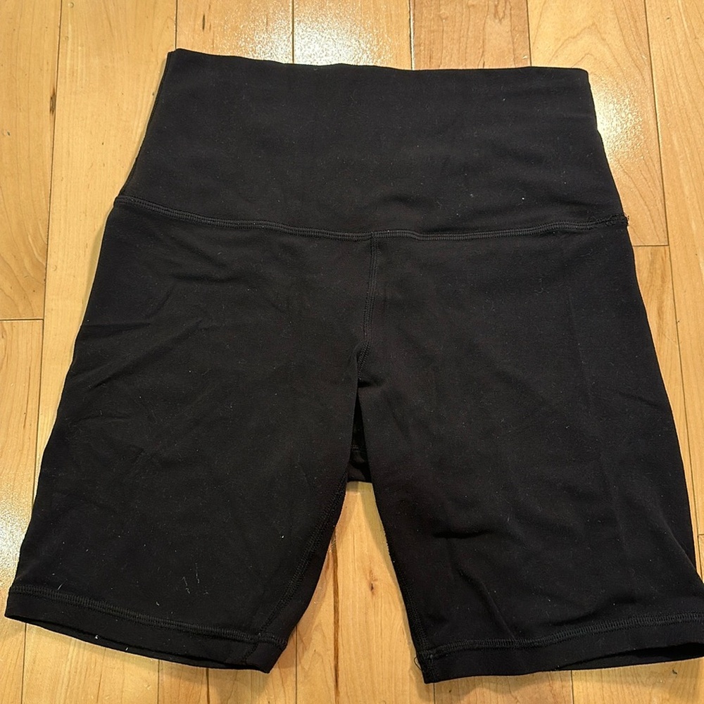 Lululemon align shorts 6”